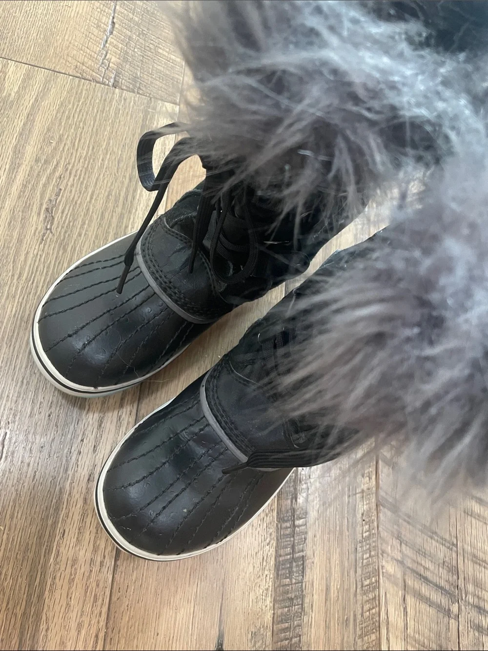 Sorel winter snow boots girl 4